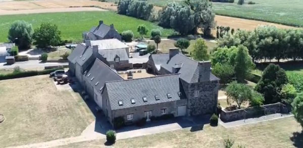 Manoir au Mont -Dol (35)